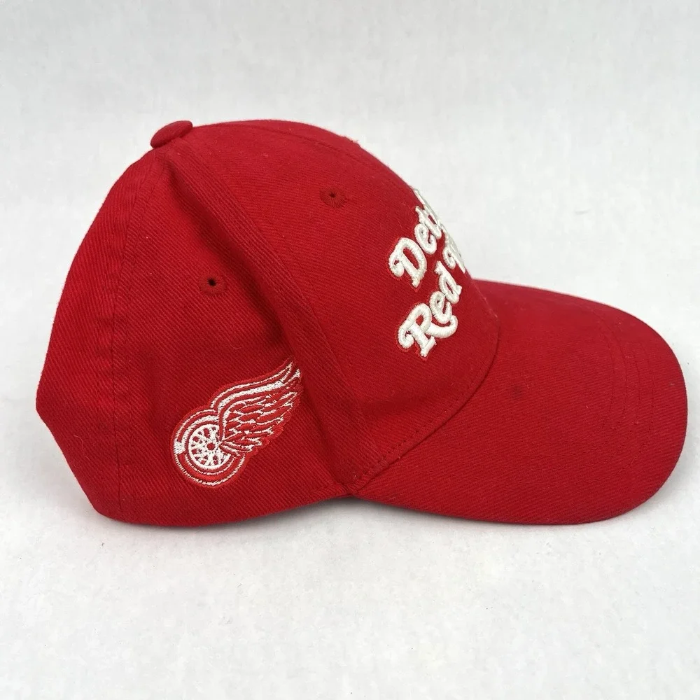 Detroit Red Wings Kids Hat Youth NHL‎ Adjustable Baseball Cap Red Team Logo